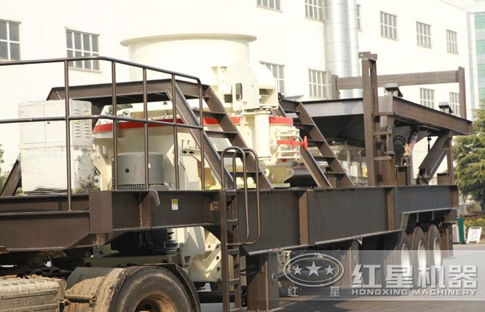 沖擊式移動破石機(jī)，出料粒度0-50mm